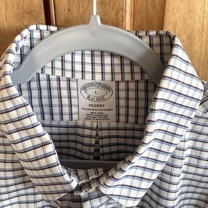 BrooksBrothers Regent size L, long sleeve, non iron, cotton men’s shirt.